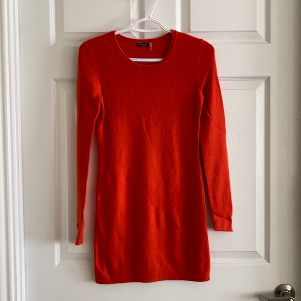 Women’s cashmere sweater
